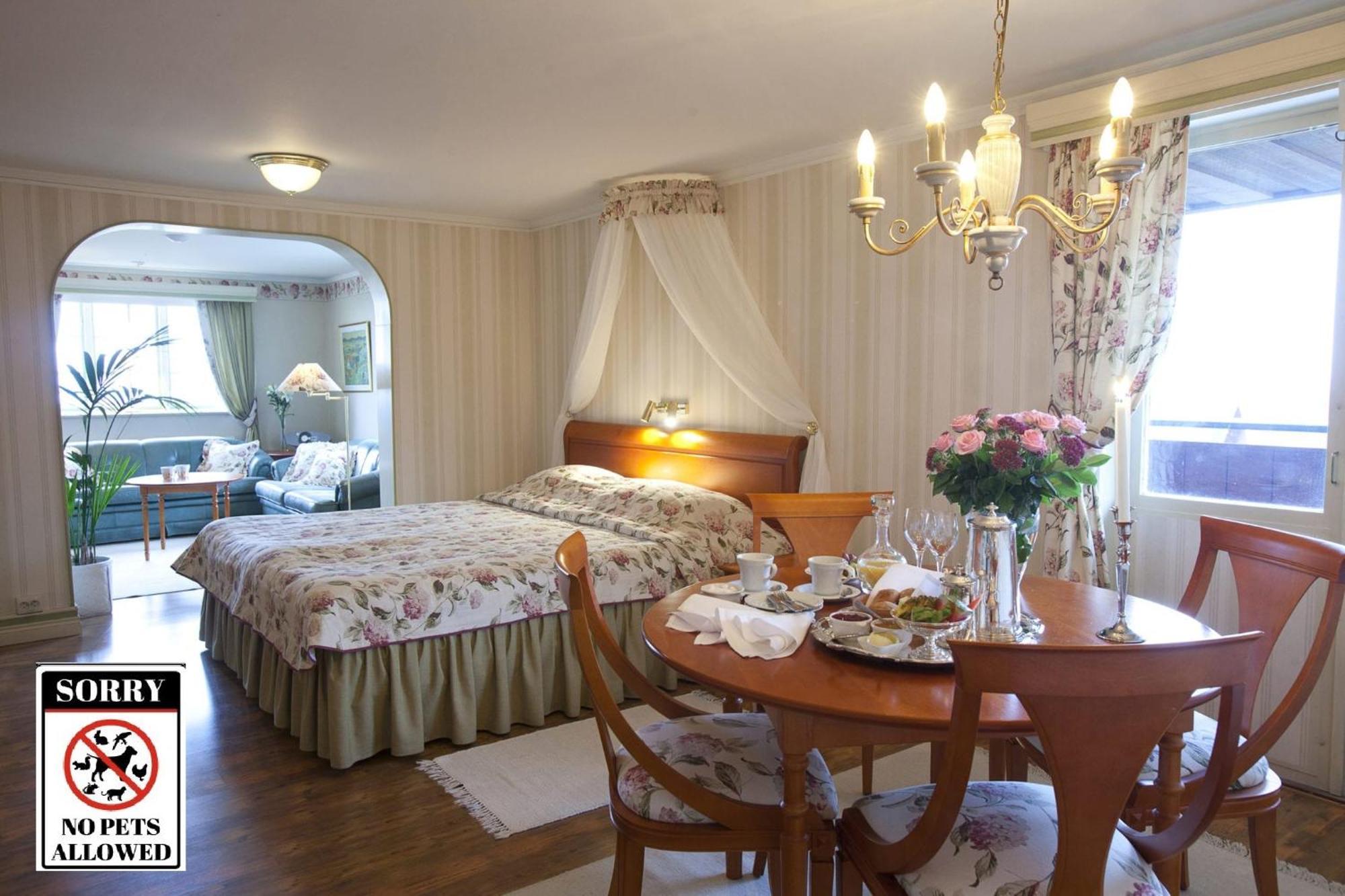 Taellbergsgardens Hotell Εξωτερικό φωτογραφία