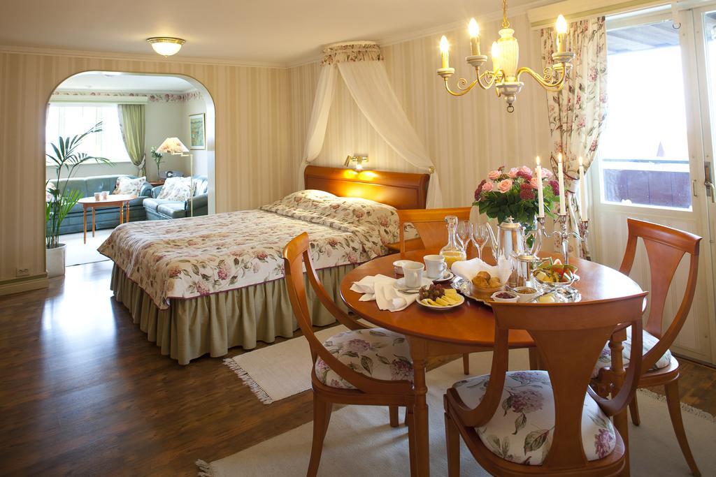 Taellbergsgardens Hotell Εξωτερικό φωτογραφία